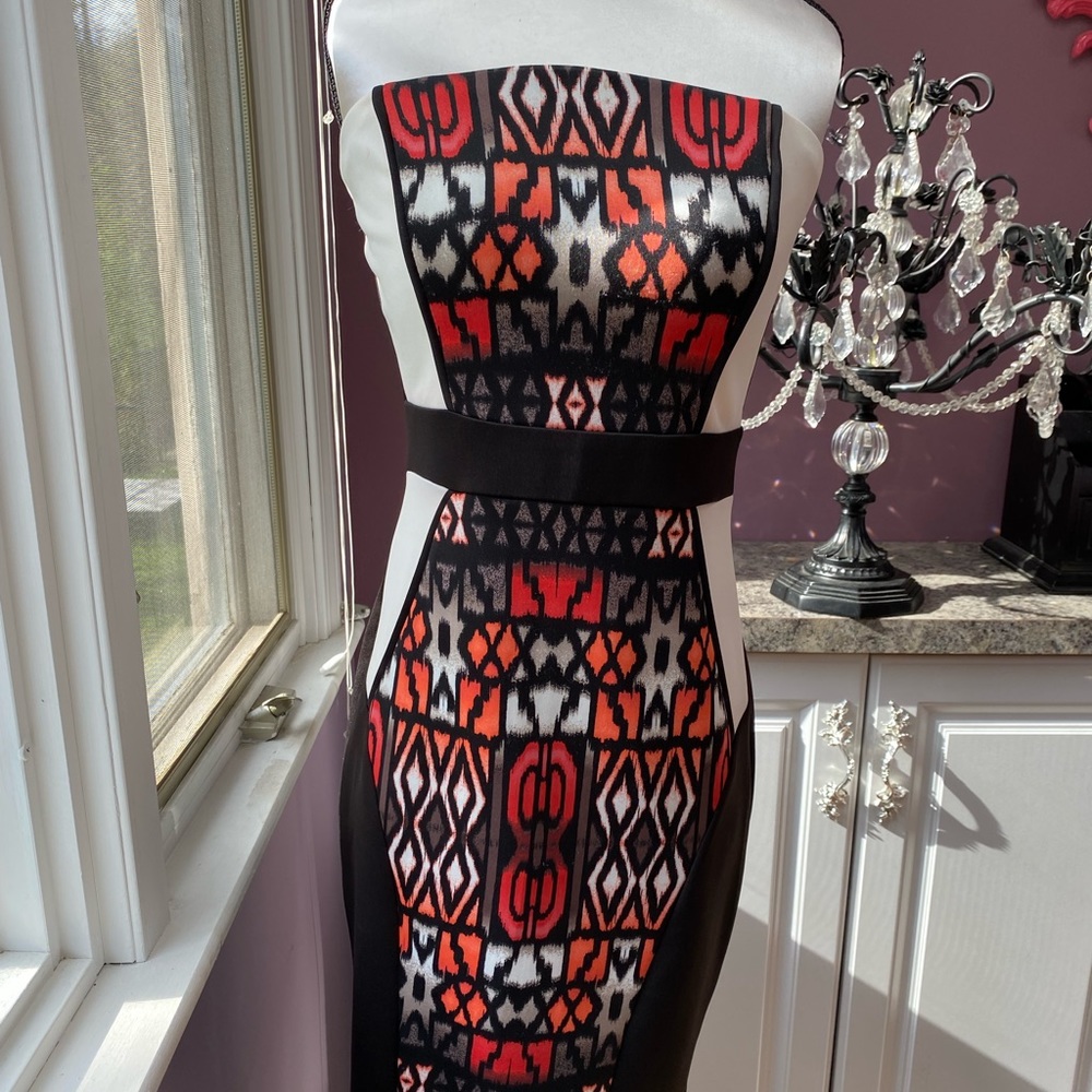 Geometric strapless dress